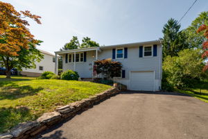  19 Arrowhead Dr, Newington, CT 06111, US Photo 50