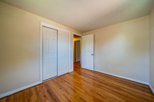  19 Arrowhead Dr, Newington, CT 06111, US Photo 20