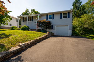  19 Arrowhead Dr, Newington, CT 06111, US Photo 49