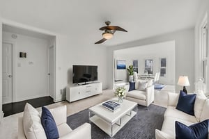 DSC08700 virtually staged.jpeg