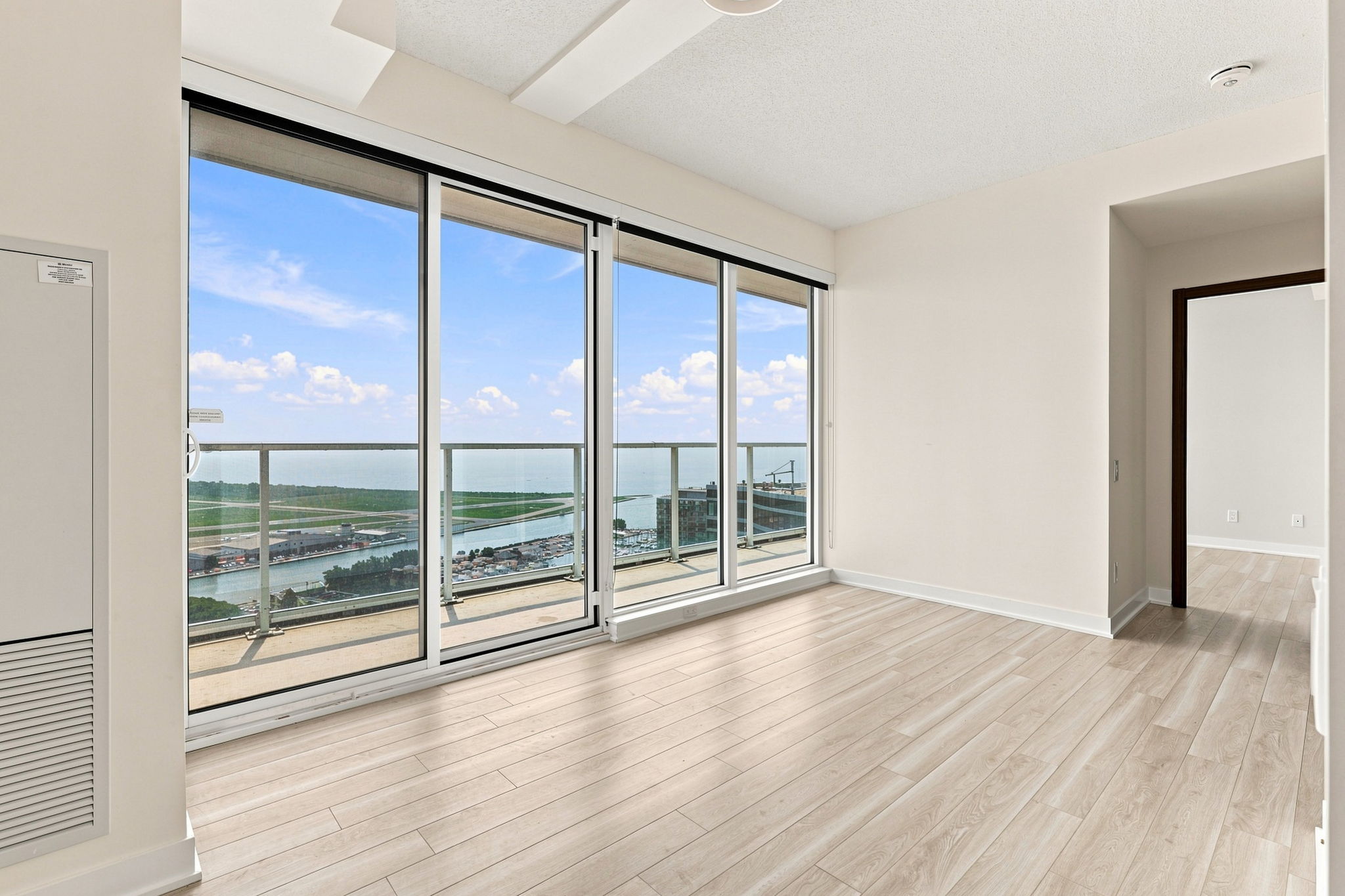 Property in Toronto — delivered property photograph 11