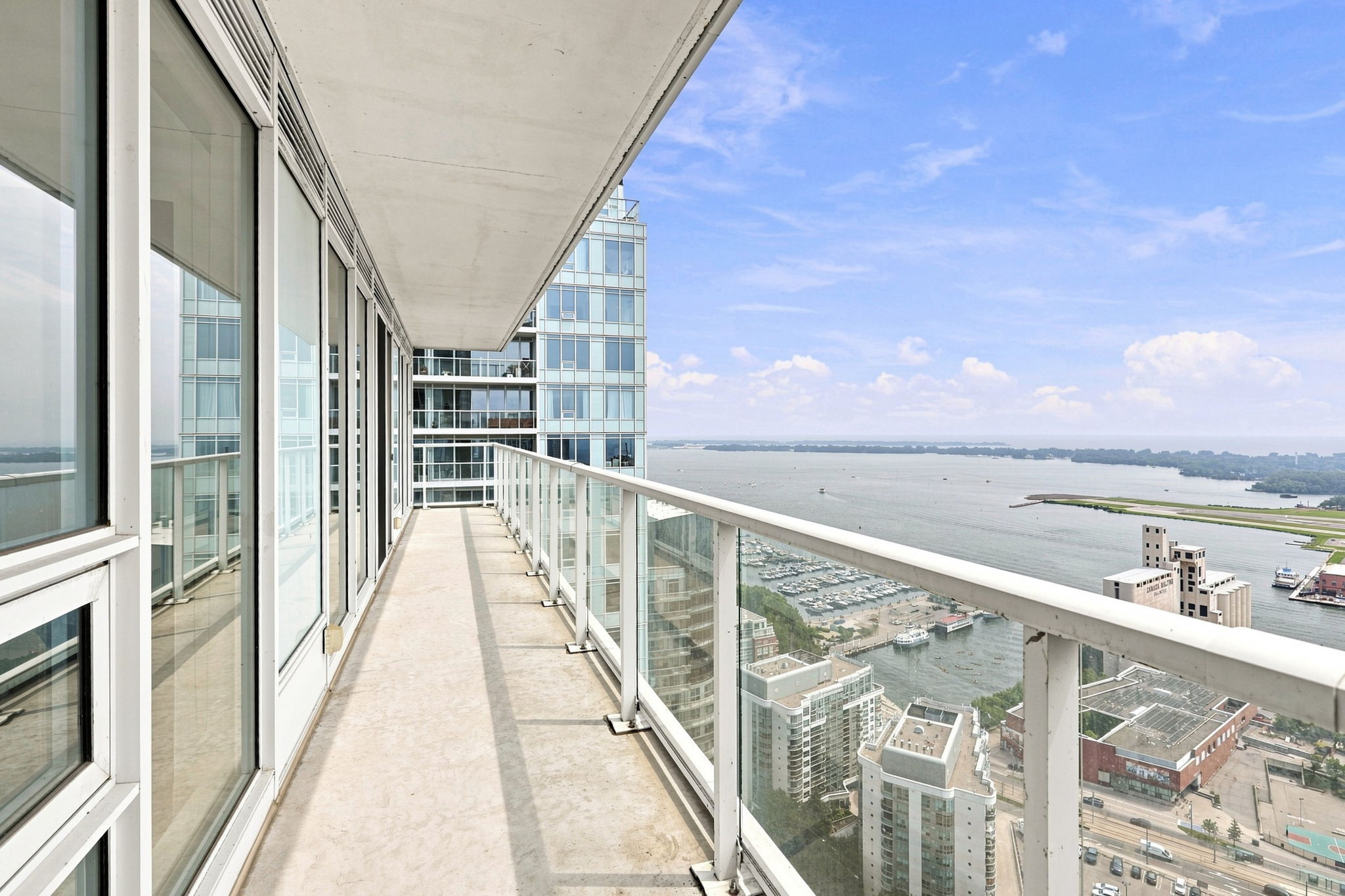 Property in Toronto — delivered property photograph 26