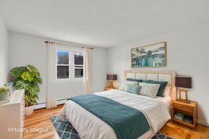 DSC01228 virtually staged.jpg