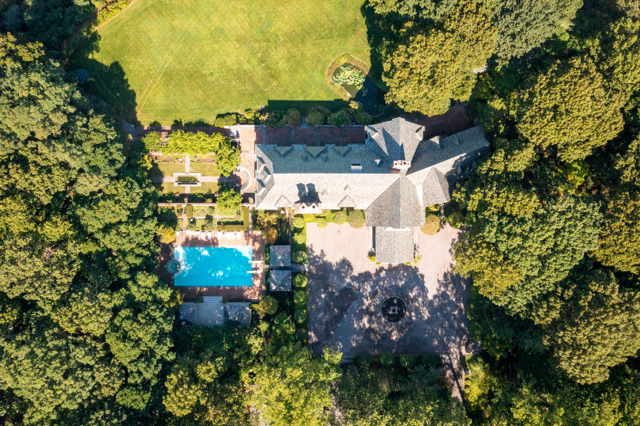  19 Burma Rd, Lloyd Harbor, NY 11743, US Photo 102