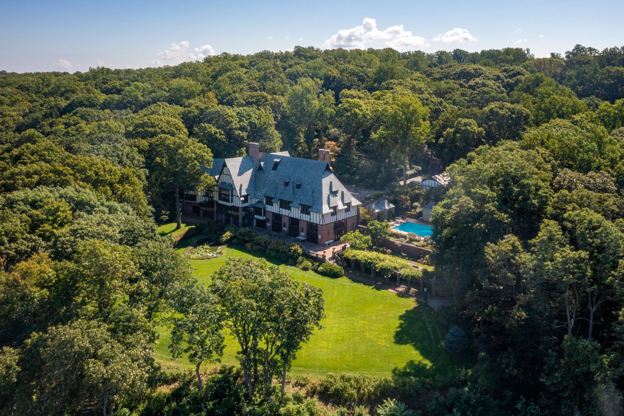  19 Burma Rd, Lloyd Harbor, NY 11743, US Photo 107