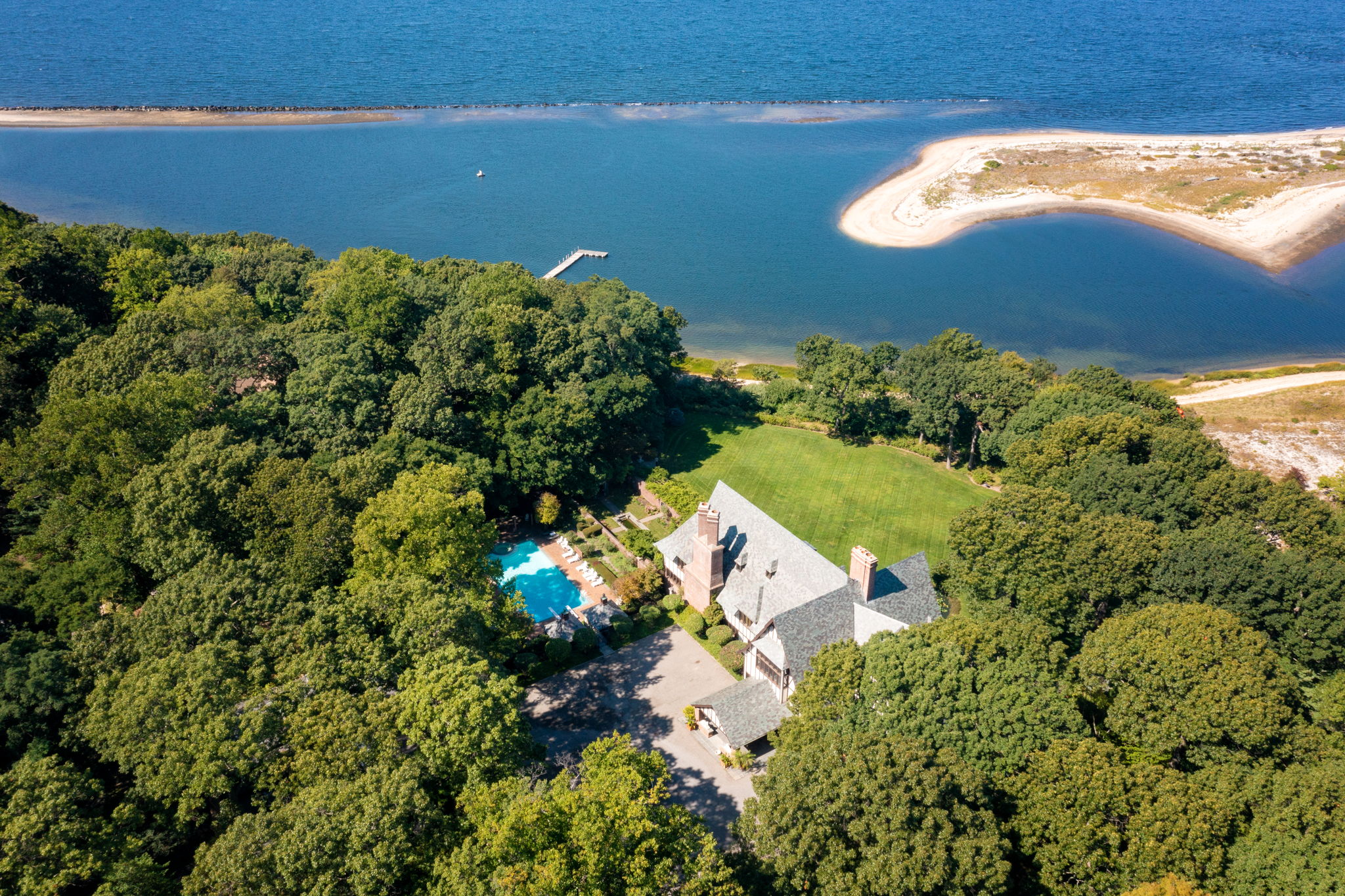 19 Burma Rd, Lloyd Harbor, NY 11743, US Photo 125