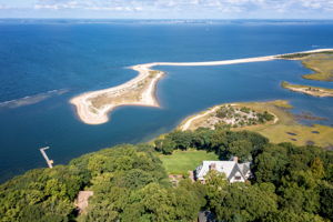  19 Burma Rd, Lloyd Harbor, NY 11743, US Photo 100