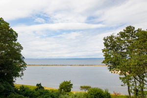  19 Burma Rd, Lloyd Harbor, NY 11743, US Photo 55