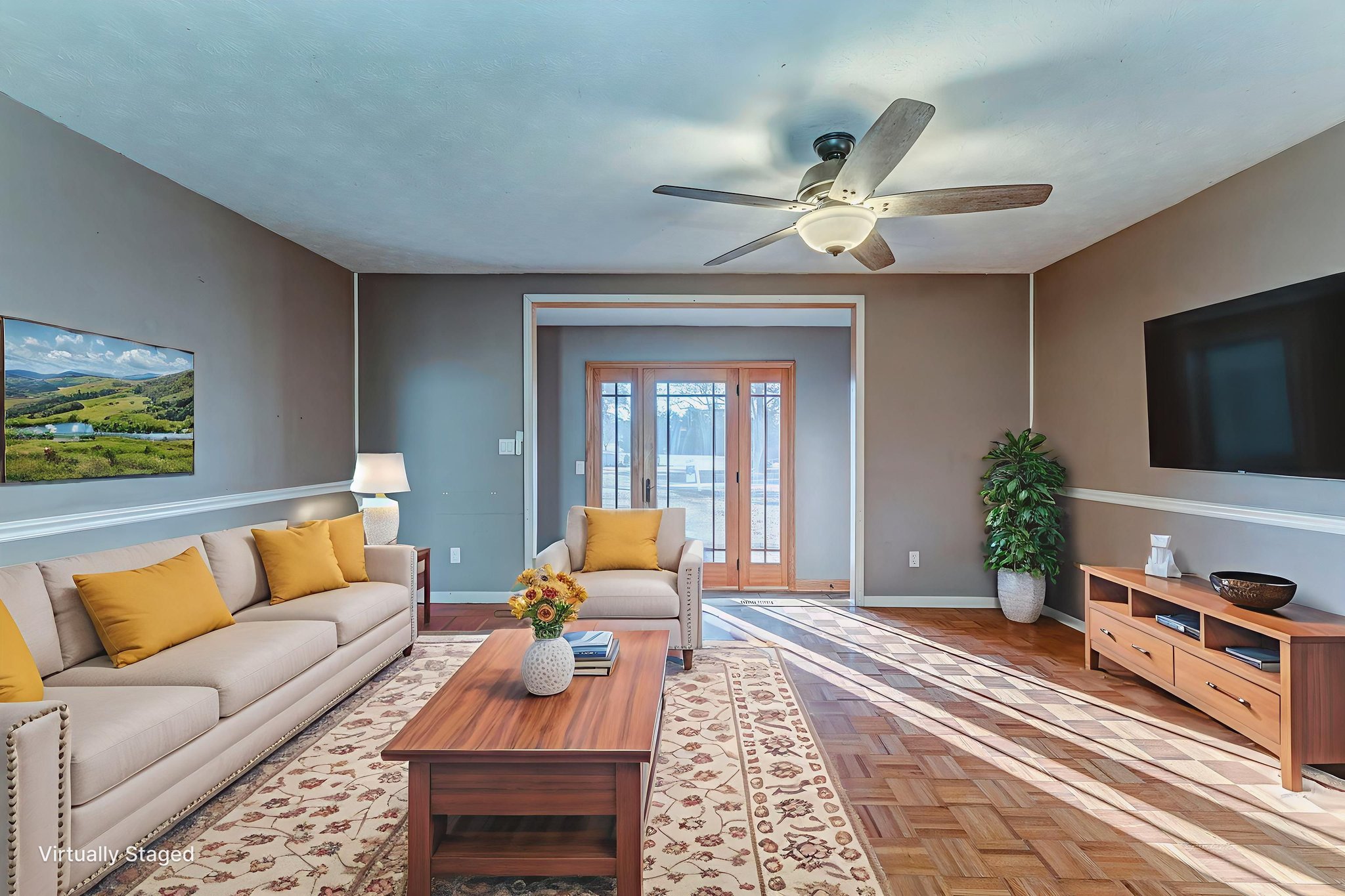 DSC00288_89_90 virtually staged.jpeg