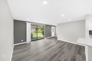 19 Dennis Ct, Schaumburg, IL 60193_0003