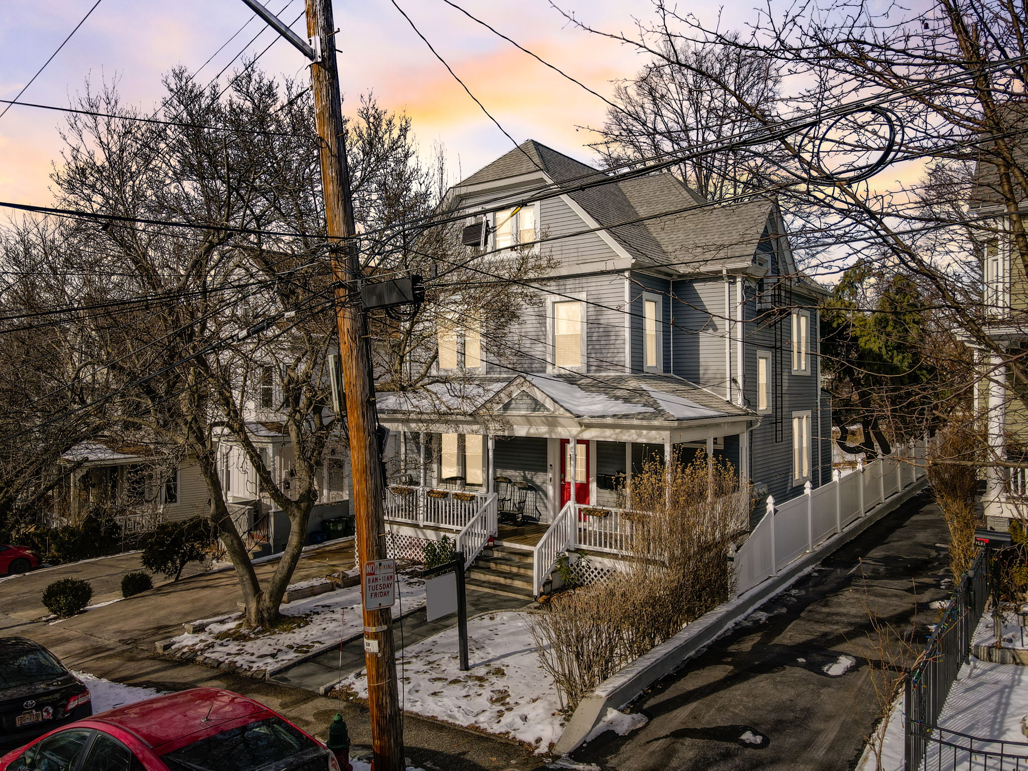 Dixon St Apt 2  - VT-004