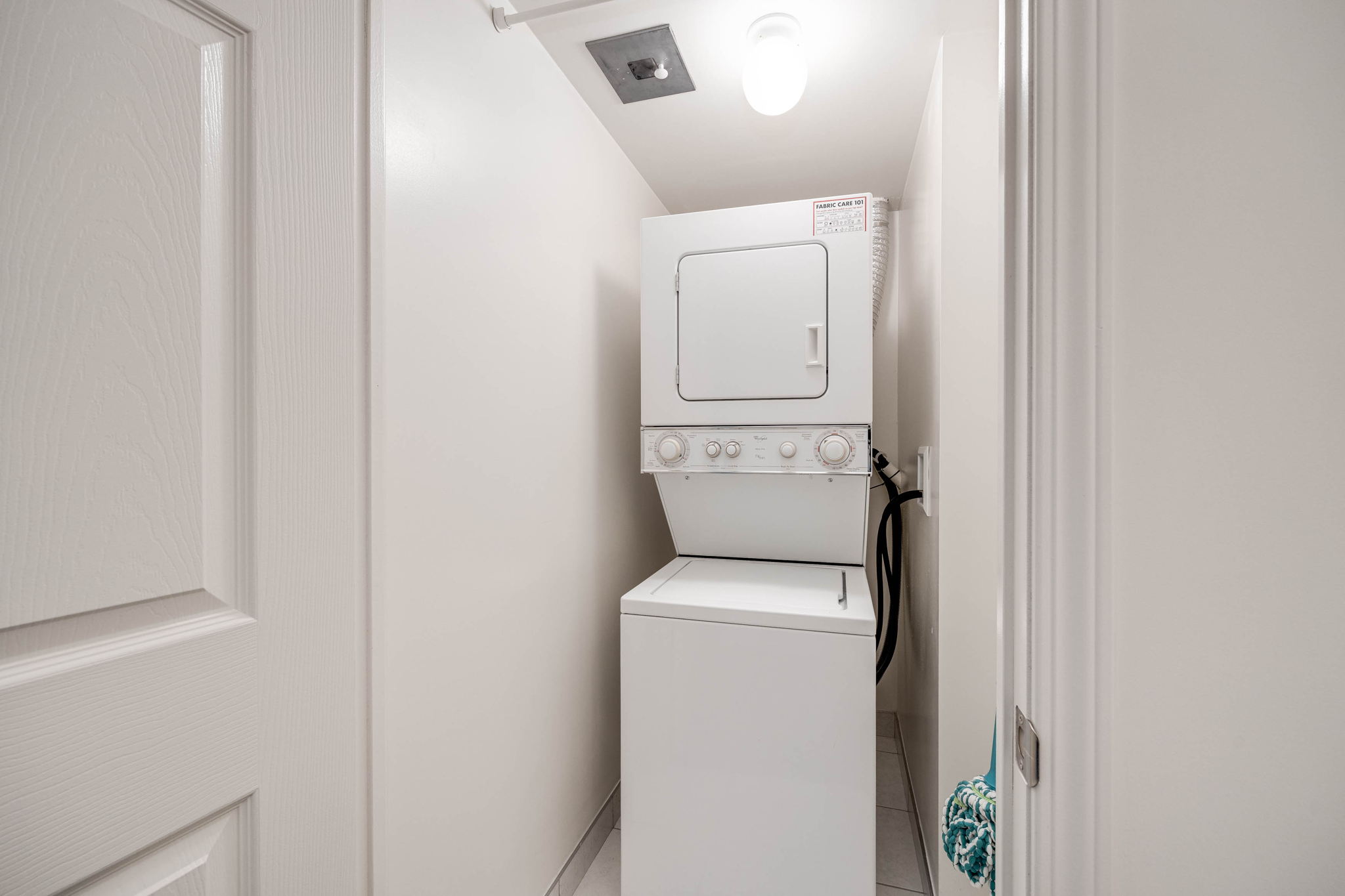 Toronto property showcase — delivered property photograph 19