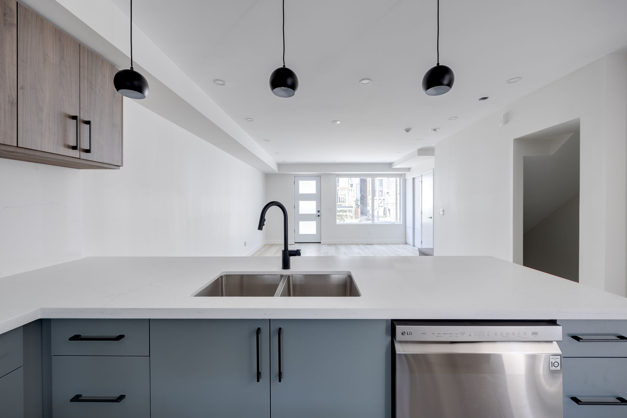 Toronto property showcase — delivered property photograph 11