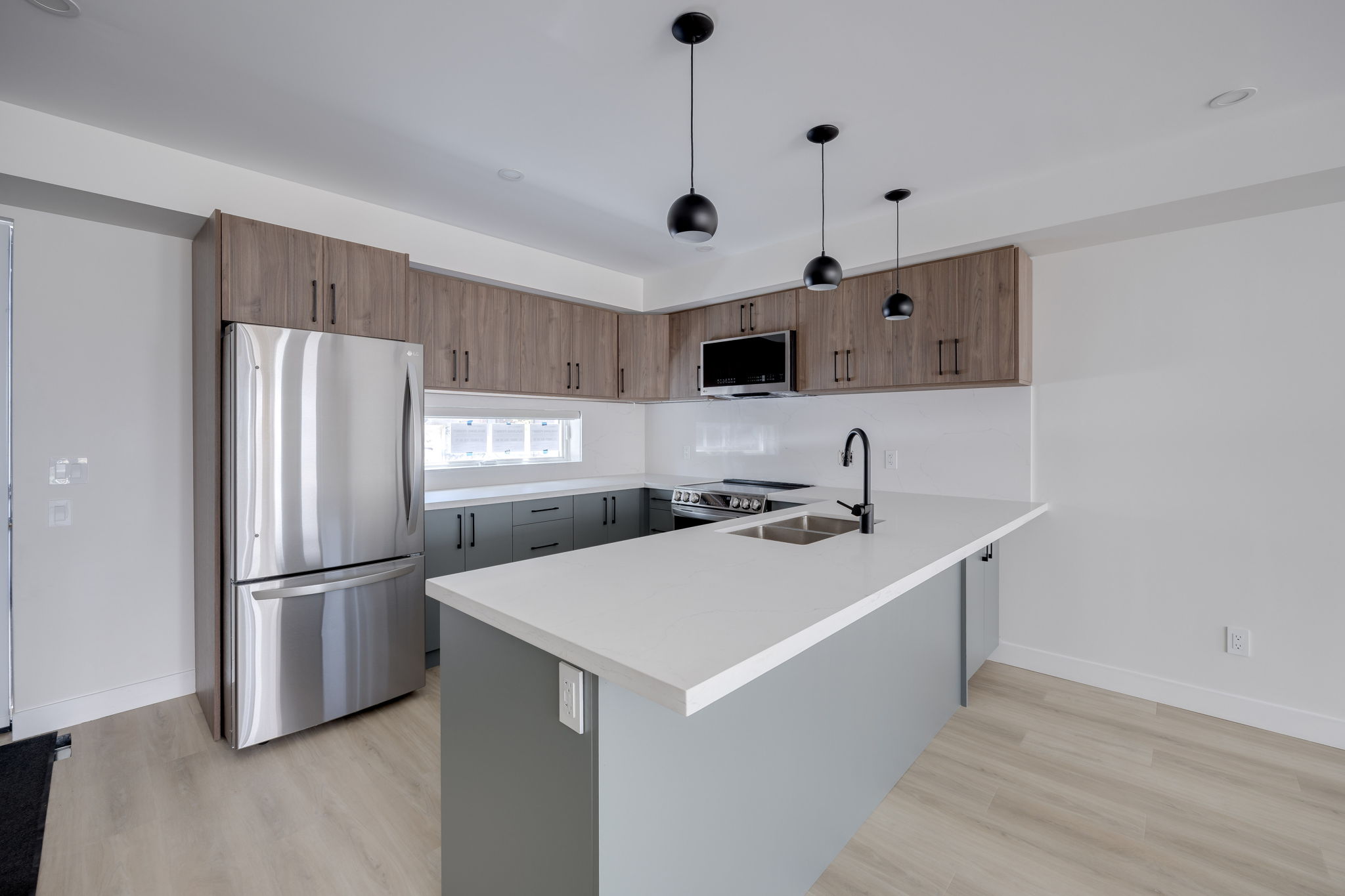 Toronto property showcase — delivered property photograph 8