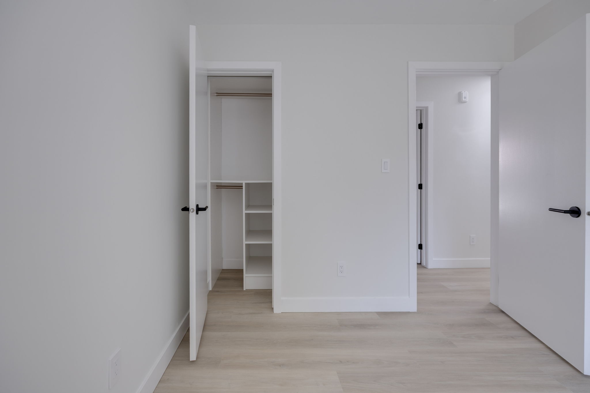 Toronto property showcase — delivered property photograph 19