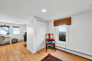 Bedroom/Office