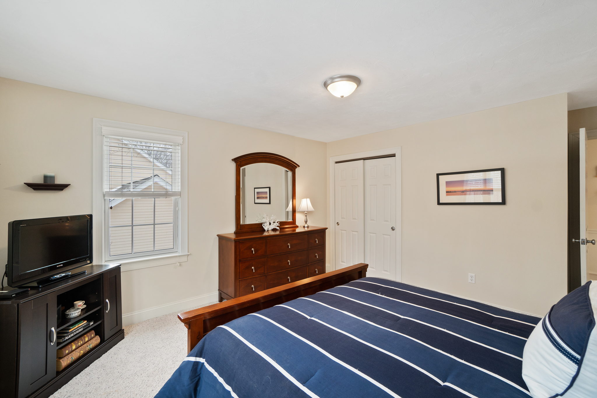 19 Kennedy Ct, Cumberland, RI 02864, USA Photo 21