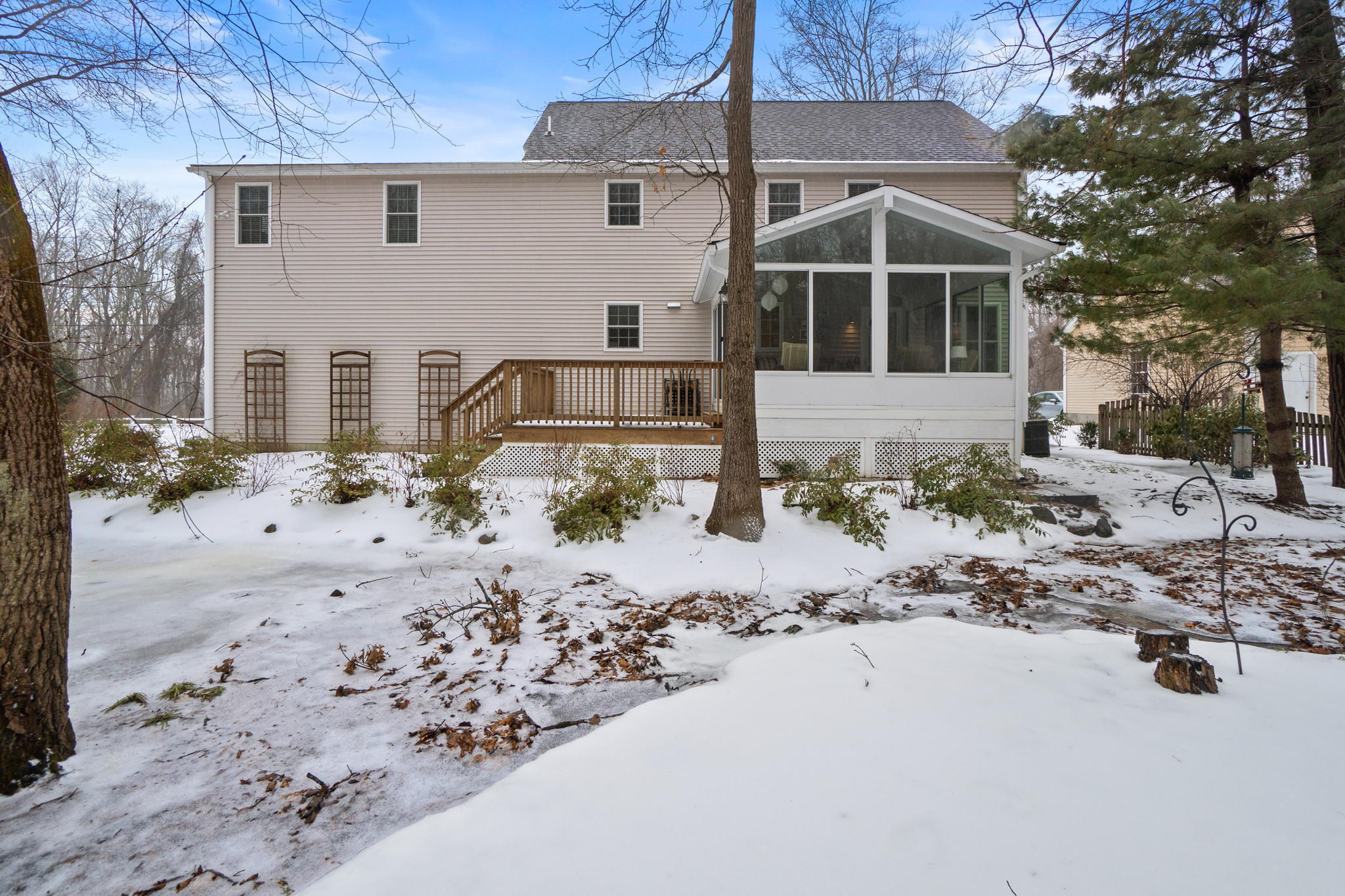 19 Kennedy Ct, Cumberland, RI 02864, USA Photo 44