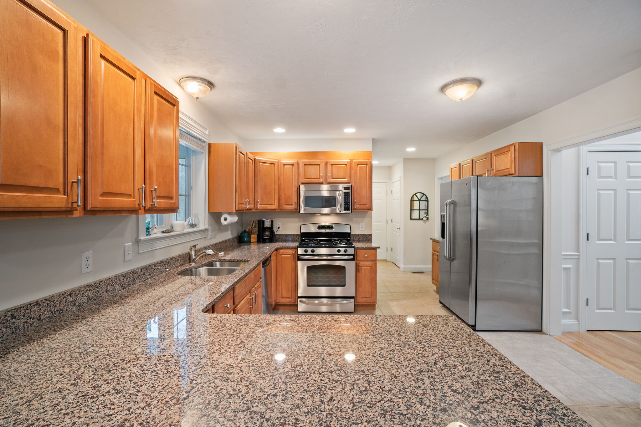 19 Kennedy Ct, Cumberland, RI 02864, USA Photo 33