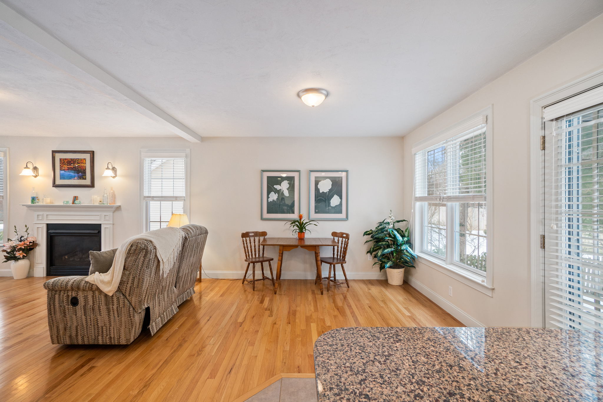 19 Kennedy Ct, Cumberland, RI 02864, USA Photo 30