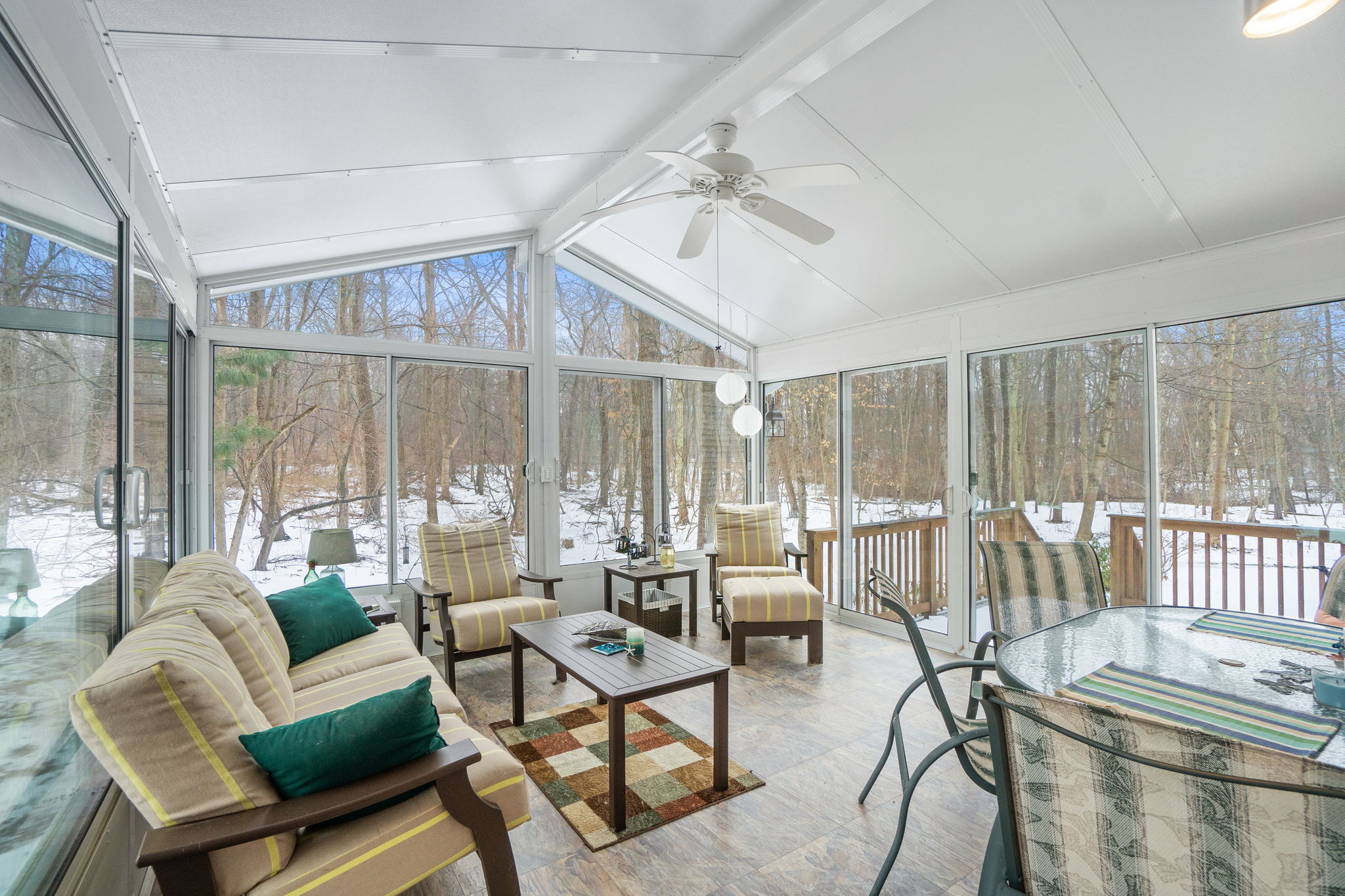 19 Kennedy Ct, Cumberland, RI 02864, USA Photo 31