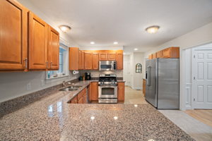 19 Kennedy Ct, Cumberland, RI 02864, USA Photo 32