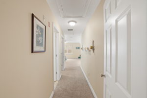 19 Kennedy Ct, Cumberland, RI 02864, USA Photo 7