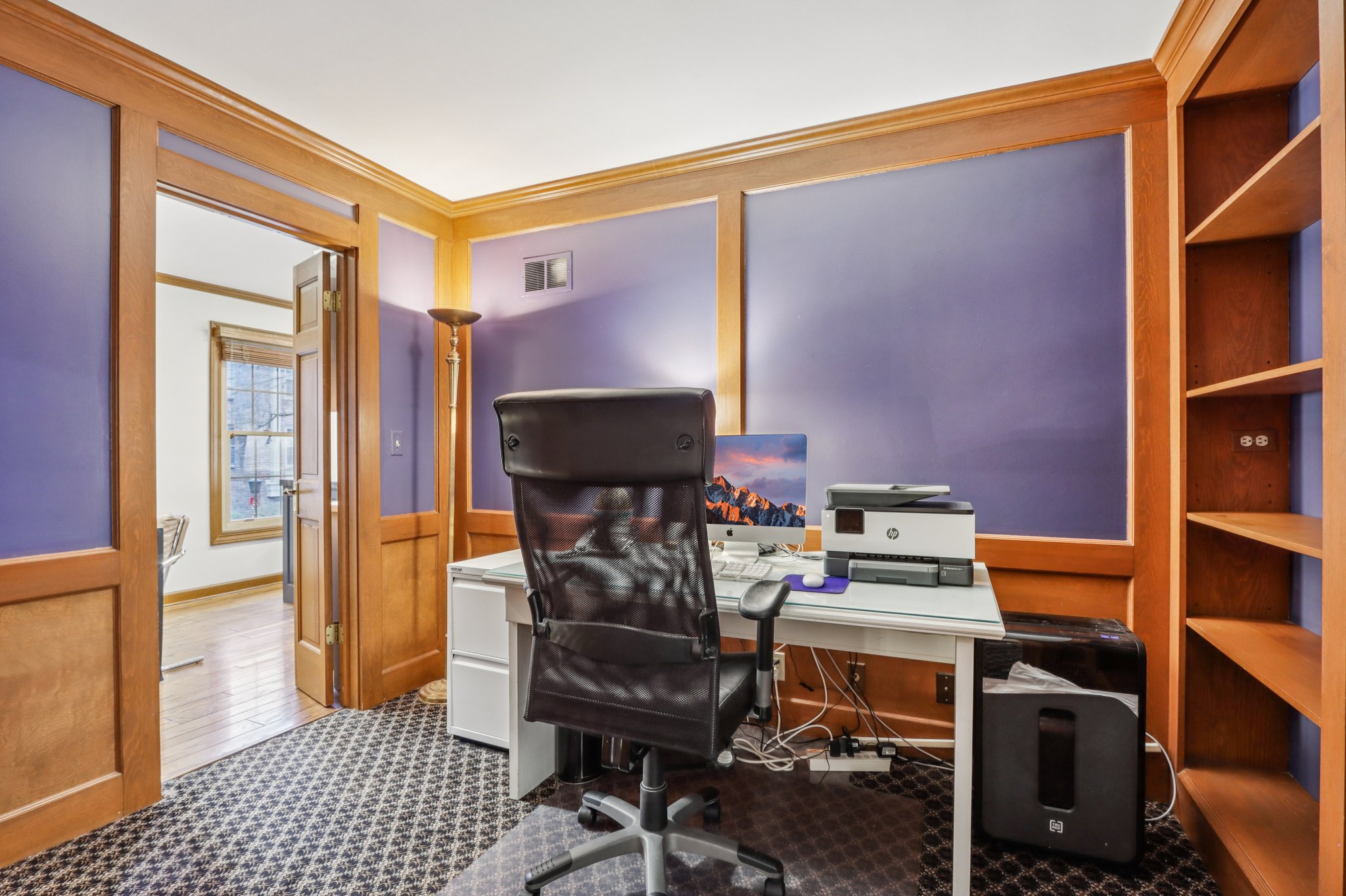 Landmark St-S2311-035.jpg