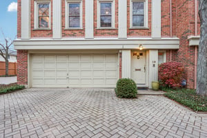 Landmark St-S2311-004.jpg