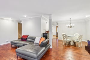 Landmark St-S2311-010.jpg