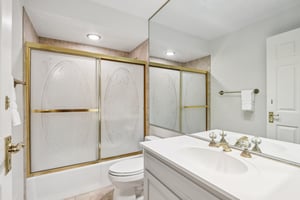Landmark St-S2311-021.jpg