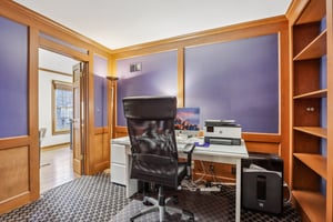 Landmark St-S2311-035.jpg