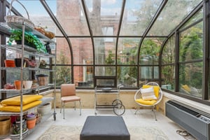 Landmark St-S2311-039.jpg