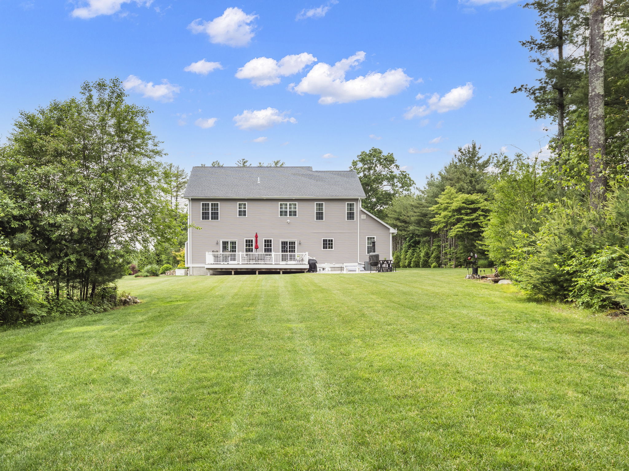 19 Margaret St Acushnet MA 59