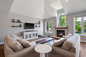  19 Melody Ln, Grand Valley, ON L0N 1G0, US Photo 8