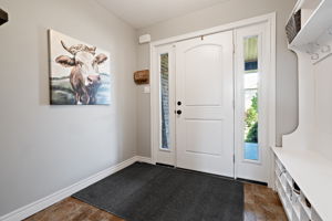  19 Melody Ln, Grand Valley, ON L0N 1G0, US Photo 3