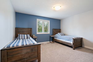  19 Melody Ln, Grand Valley, ON L0N 1G0, US Photo 24