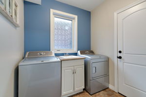  19 Melody Ln, Grand Valley, ON L0N 1G0, US Photo 26