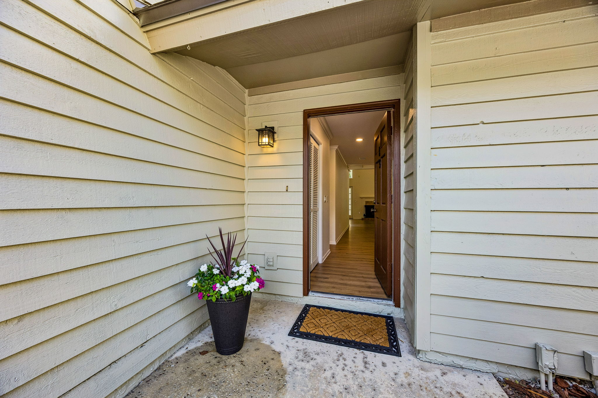 Front Entry Detail