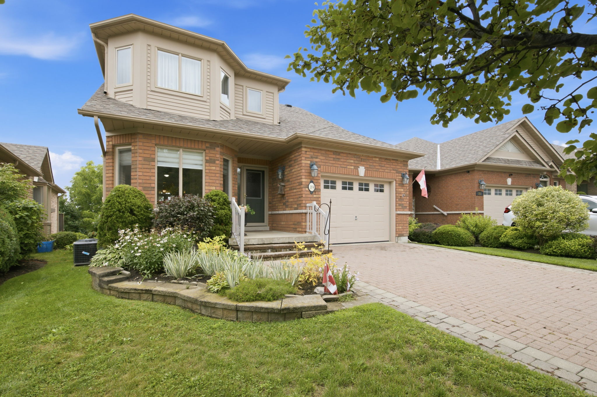 Property in New Tecumseth — delivered property photograph 3