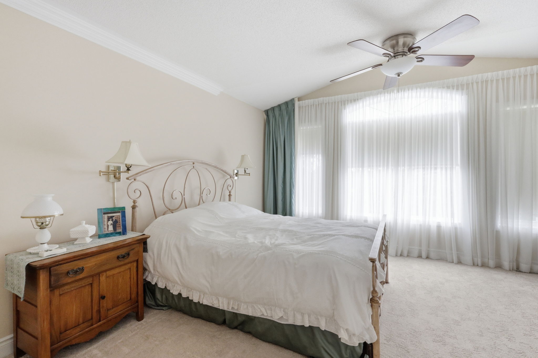 Property in New Tecumseth — delivered property photograph 23