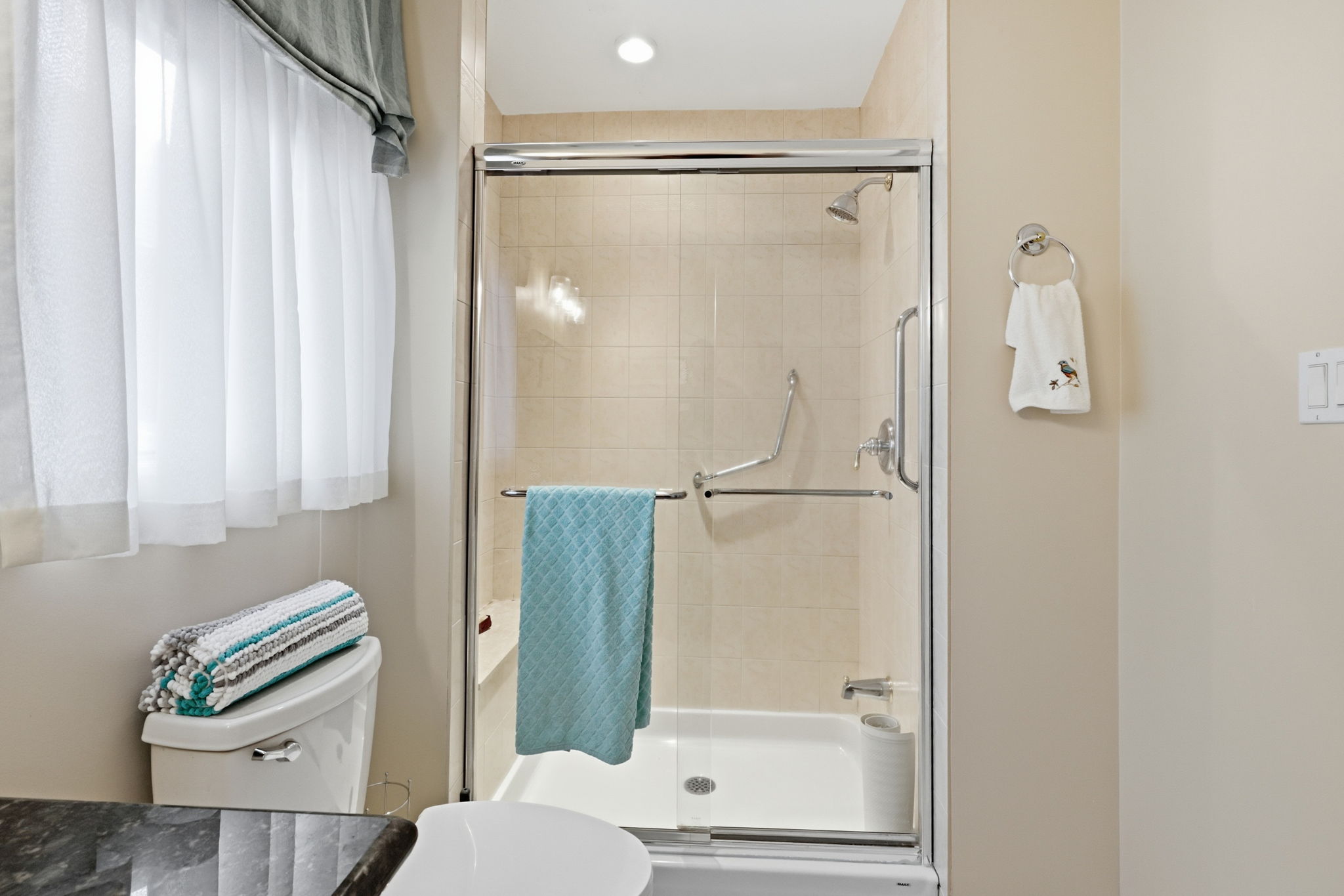 Property in New Tecumseth — delivered property photograph 24