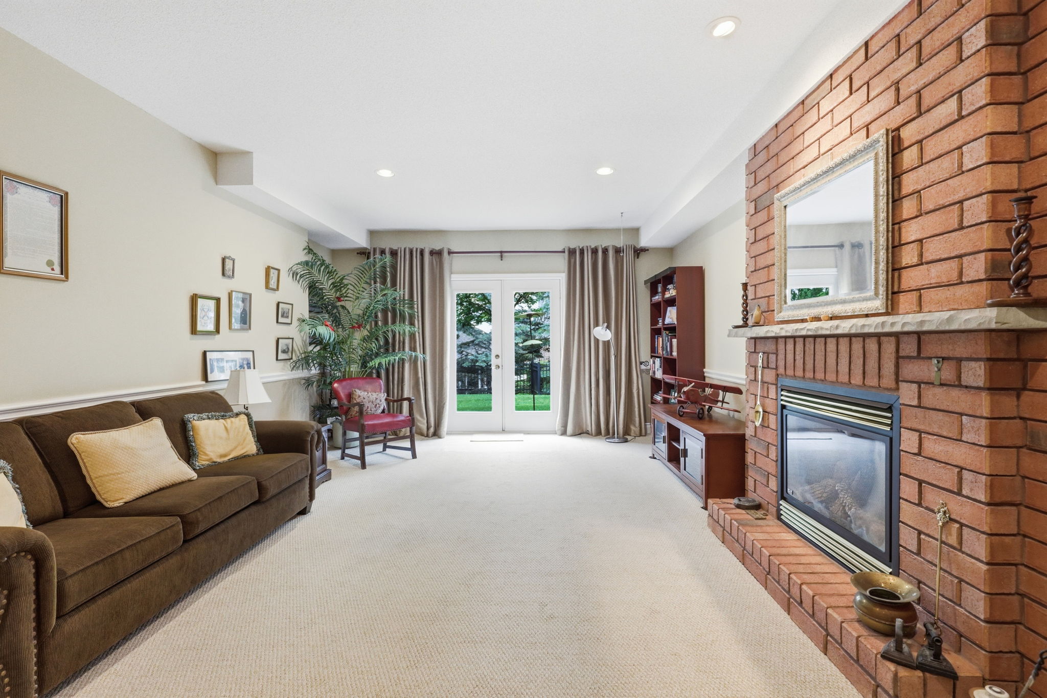 Property in New Tecumseth — delivered property photograph 33