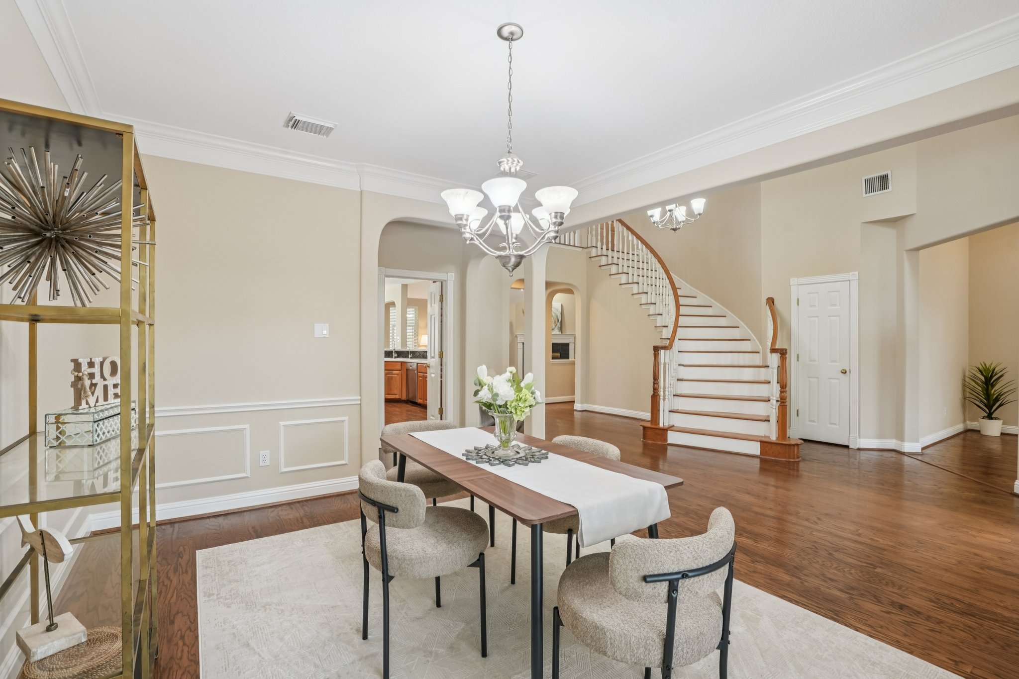 Rivercoach Ln-S1001-016.jpg