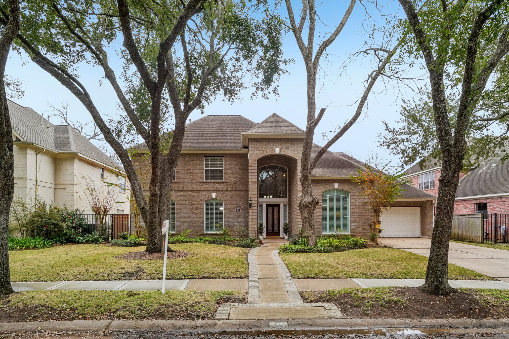 Rivercoach Ln-S1001-006r.jpg