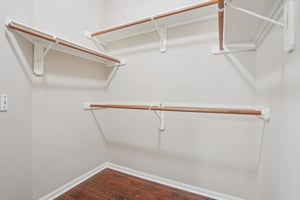 Rivercoach Ln-S1001-034.jpg