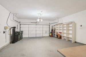 Rivercoach Ln-S1001-058r.jpg