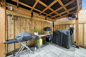  Photo 35