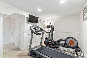  Photo 49