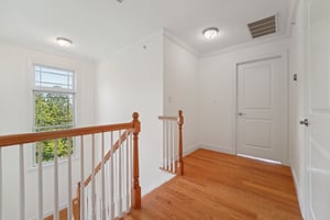 Summit Dr-0406-039.jpg